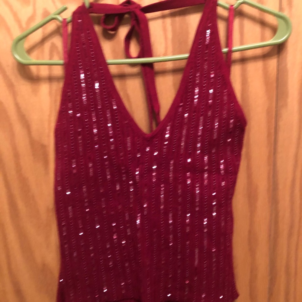 HD halter top